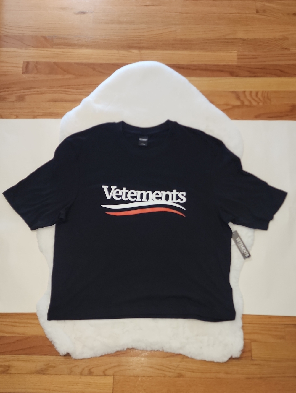 Vetements By Drill Clothing Men's Limited Edition Campaign Tee Black Size XL NWT